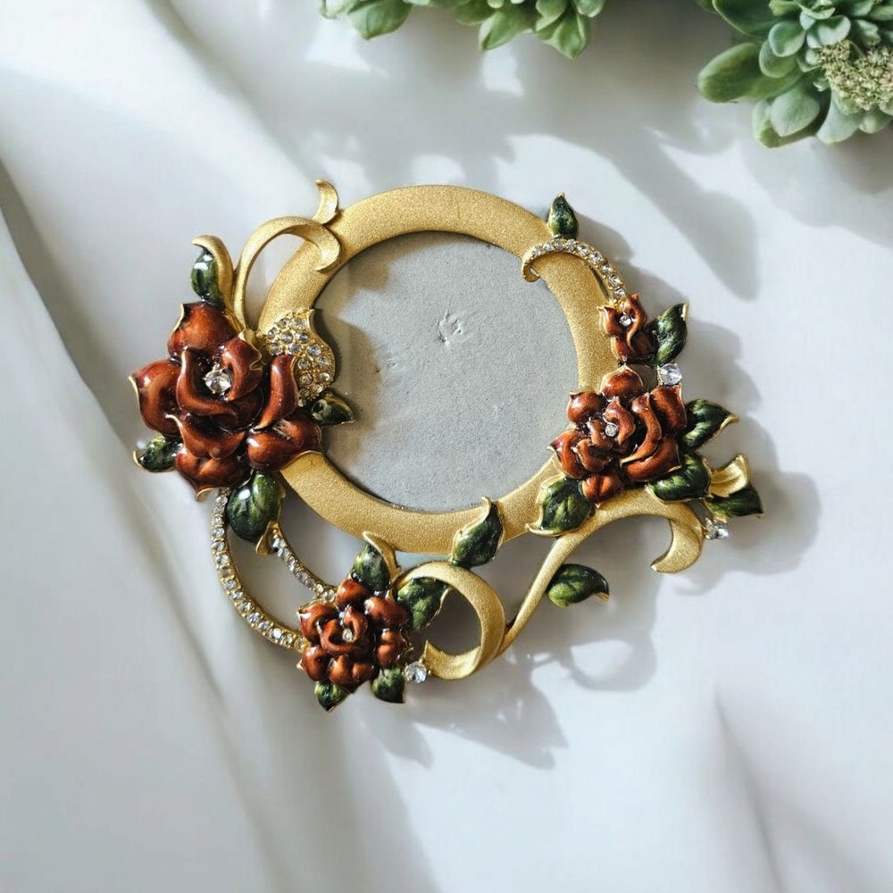 Ashleigh Manor Floral Metal Photo Frame